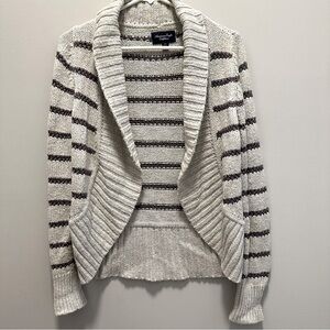 Beautiful American Eagle knit cardigan sweater small S